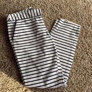 EXPRESS - COLUMNIST - Size 0R , black and white striped